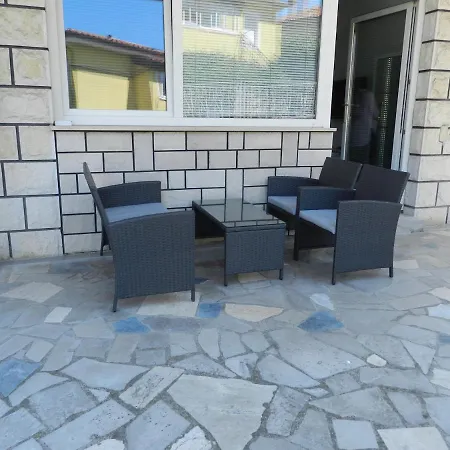 Apartma Chrystel Izola Zewnętrze zdjęcie