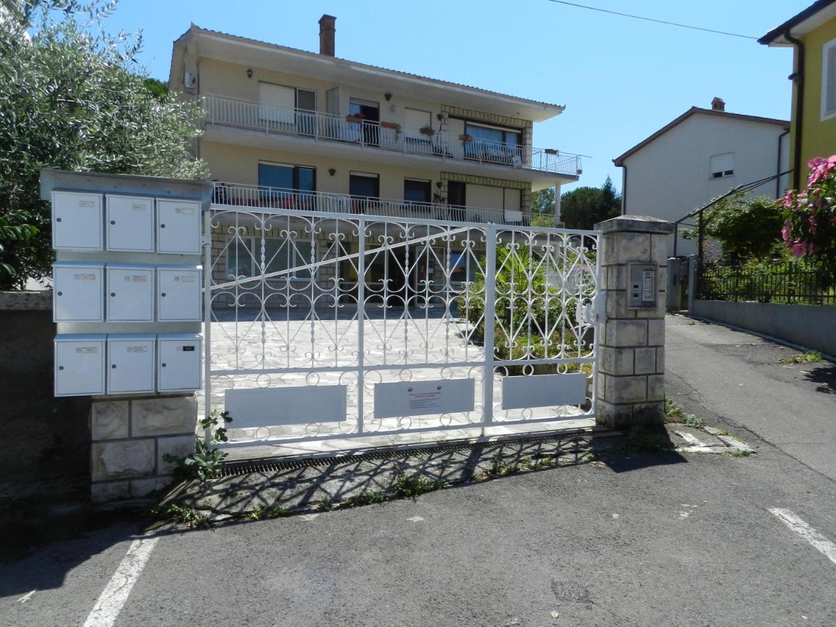 Apartment Apartma Chrystel